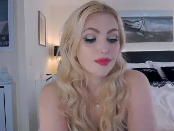 DeliciousAlba  live sex cam