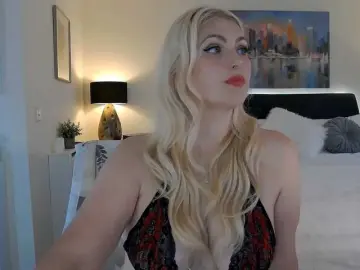 DeliciousAlba  live sex cam