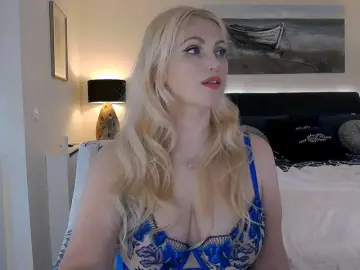 DeliciousAlba  live sex cam