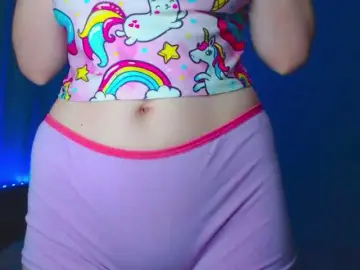 Emelicristal  live sex cam