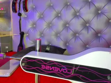 Kallen-kozuky  live sex cam