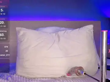 Kallen-kozuky  live sex cam