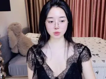 LittleMiu99  live sex cam