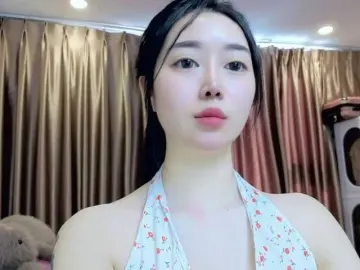 LittleMiu99  live sex cam
