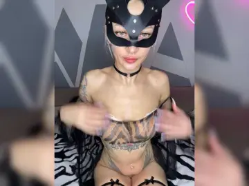 Milena7774  live sex cam