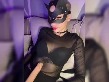 Milena7774  live sex cam