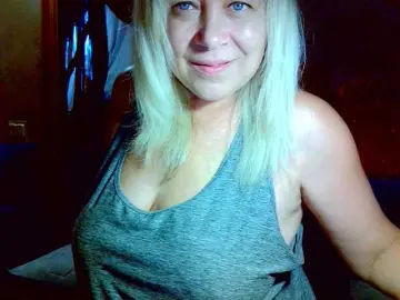 Savan35na  live sex cam