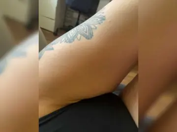 Trahai-syky  live sex cam