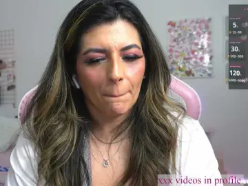 UwUKalieRxUwU  live sex cam
