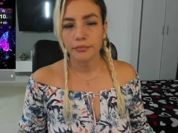 Luckyjok  live sex cam
