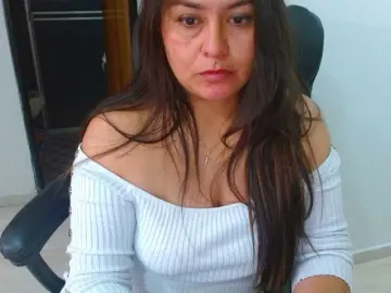 MARILYNWHANCO  live sex cam