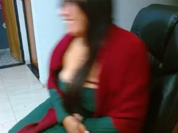 MARILYNWHANCO  live sex cam