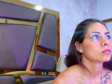 NicoleEsposito  live sex cam