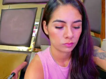 NicoleEsposito  live sex cam