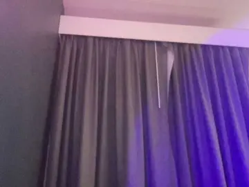 Skylr-Rose  live sex cam