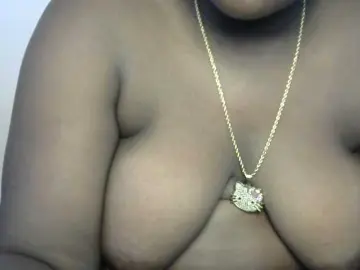 Fatassbitch7  live sex cam