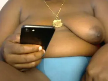 Fatassbitch7  live sex cam