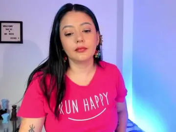 Lauratoro  live sex cam