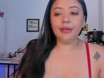 Lauratoro  live sex cam