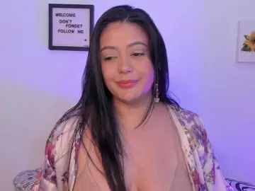 Lauratoro  live sex cam