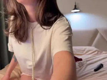 LolaTeaseX  live sex cam