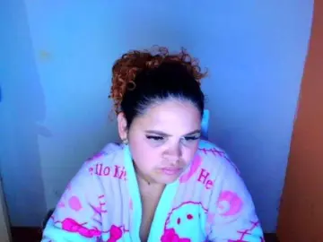 Mia-Hot  live sex cam