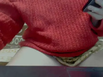 RoseLady1  live sex cam