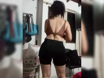 Taniamilf69  live sex cam