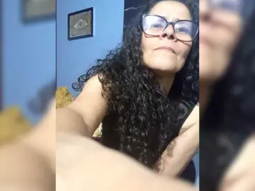 Taniamilf69  live sex cam