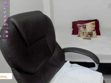 Alejandramilf  live sex cam