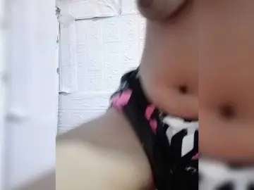 Alison-pussy  live sex cam