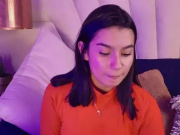 Alyssa-Ray  live sex cam