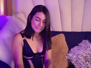 Alyssa-Ray  live sex cam