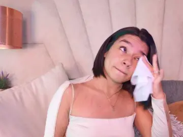 Alyssa-Ray  live sex cam