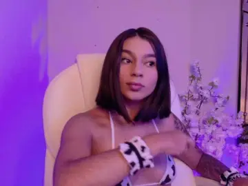Alyssa-Ray  live sex cam