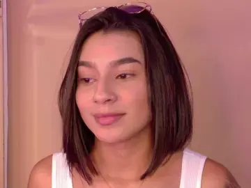 Alyssa-Ray  live sex cam