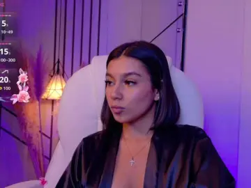 Alyssa-Ray  live sex cam