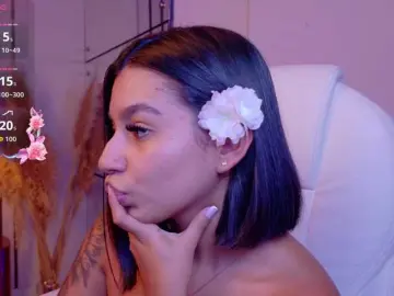 Alyssa-Ray  live sex cam