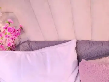 Alyssa-Ray  live sex cam