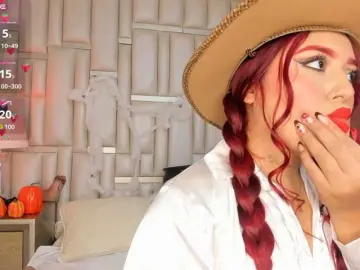 ChloeCartier  live sex cam