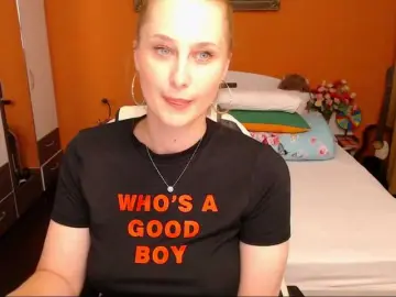 NatashaRouge  live sex cam