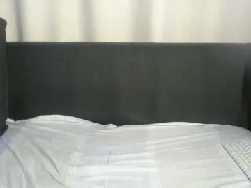 Sexybutt  live sex cam