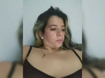 SuRomero  live sex cam