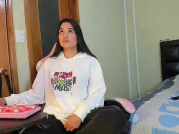 Allisonlove69  live sex cam