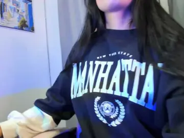 Allisonlove69  live sex cam