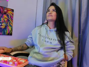 Allisonlove69  live sex cam