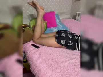 Kassy69  live sex cam