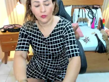 Luciana-ballesteros  live sex cam