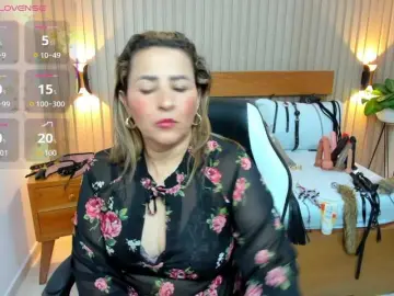 Luciana-ballesteros  live sex cam