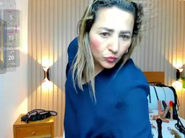 Luciana-ballesteros  live sex cam